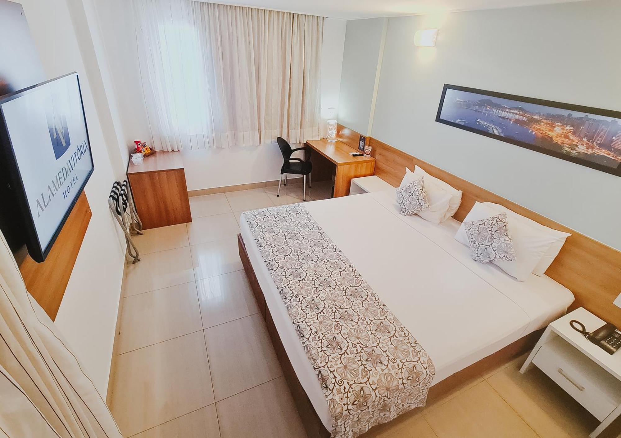 Alameda Vitoria Hotel ภายนอก รูปภาพ