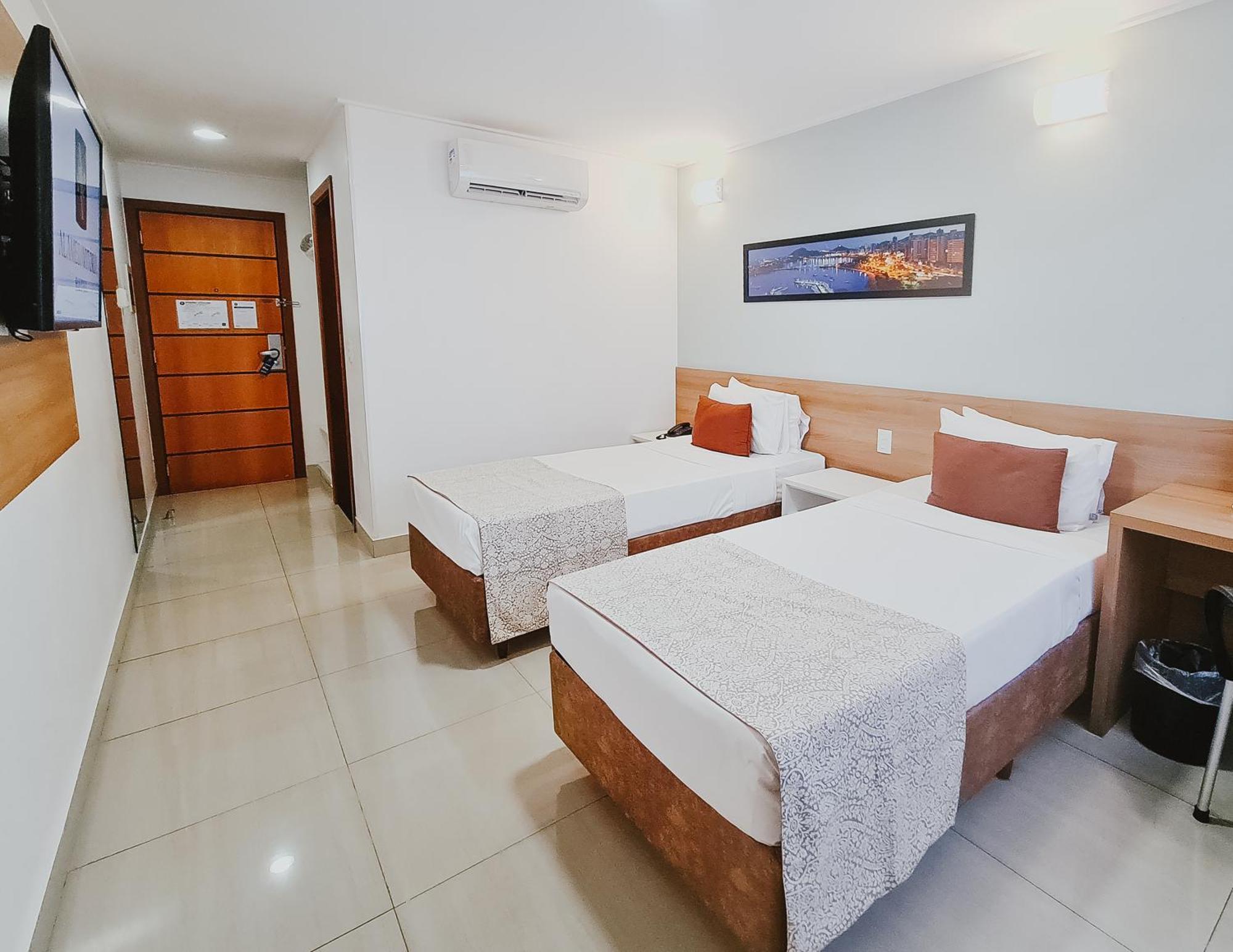 Alameda Vitoria Hotel ภายนอก รูปภาพ